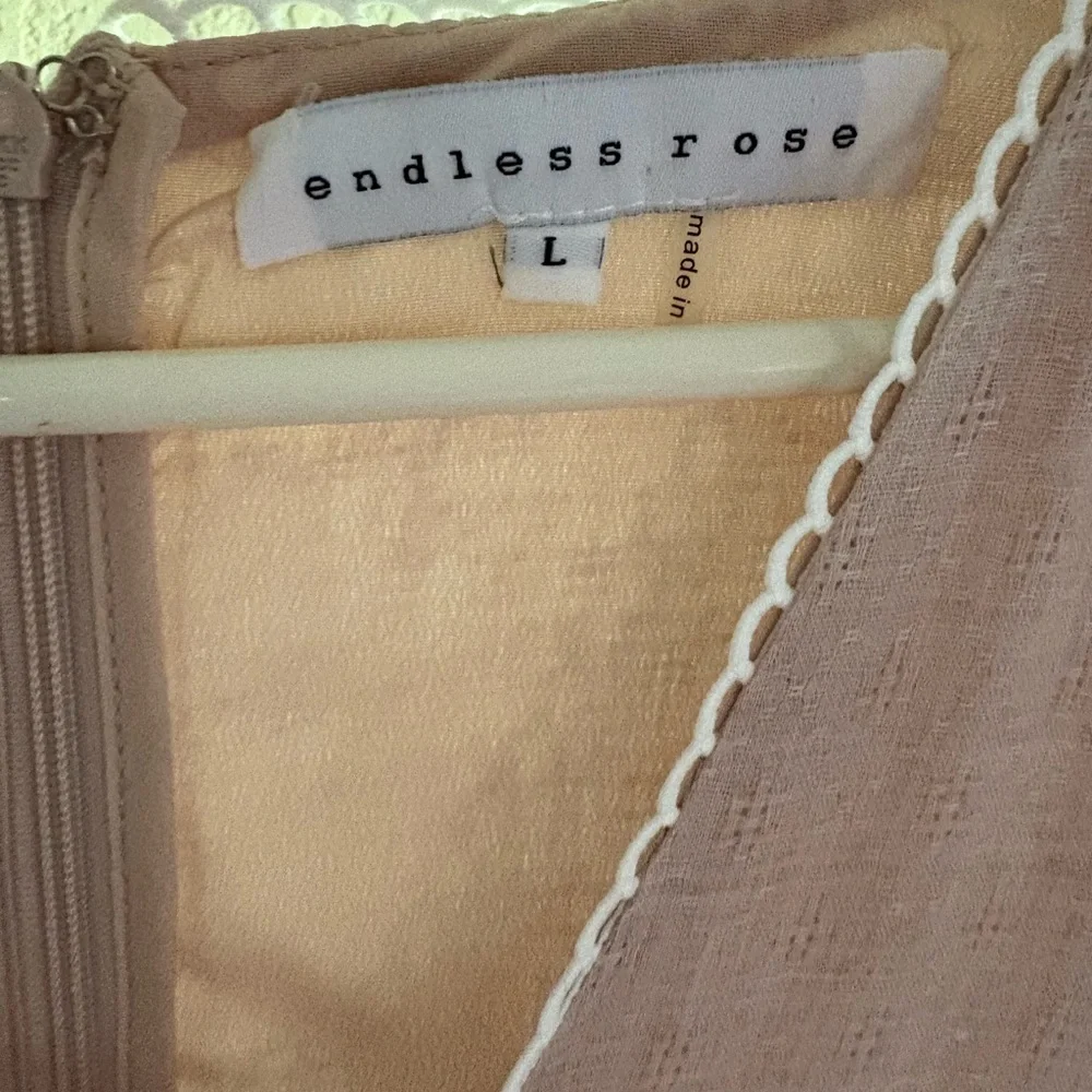 Endless Rose Cream Maxi Dress with Elegant Design - Picture 4 of 8